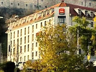 Ibis Centrum 3* ברטיסלאבה