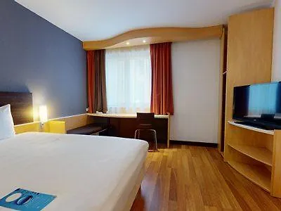إبيس براتسلافا سينتروم 3*