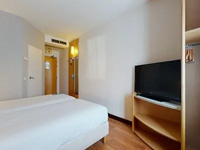Ibis Centrum Szálloda 3*