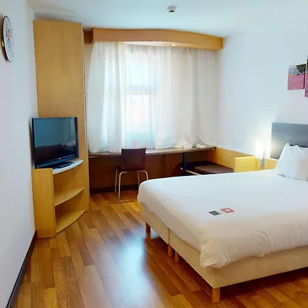 Ibis Centrum 3* Bratislava