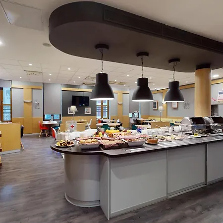 Ibis Centrum 3*