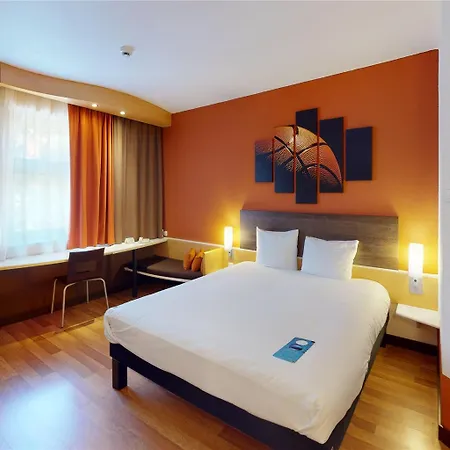 Ibis Centrum Otel 3*