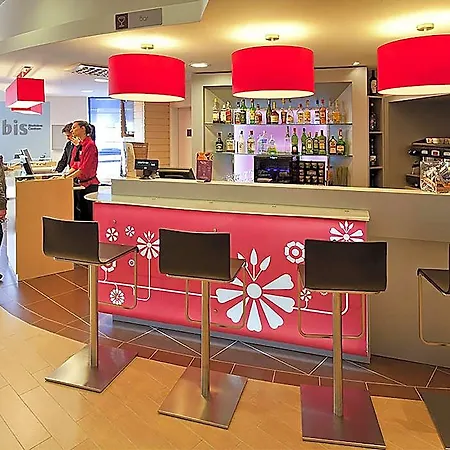 Ibis Centrum 3*