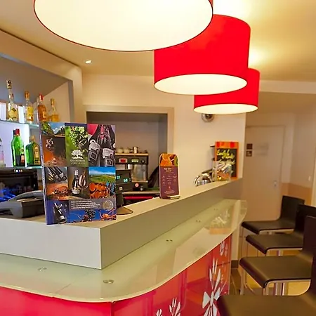Ibis Centrum 3*