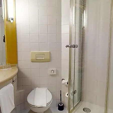 إبيس براتسلافا سينتروم 3*