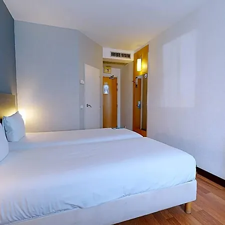 Ibis Centrum Hotel