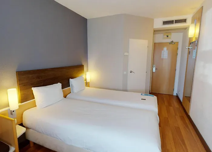 Ibis Centrum 3* Братислава