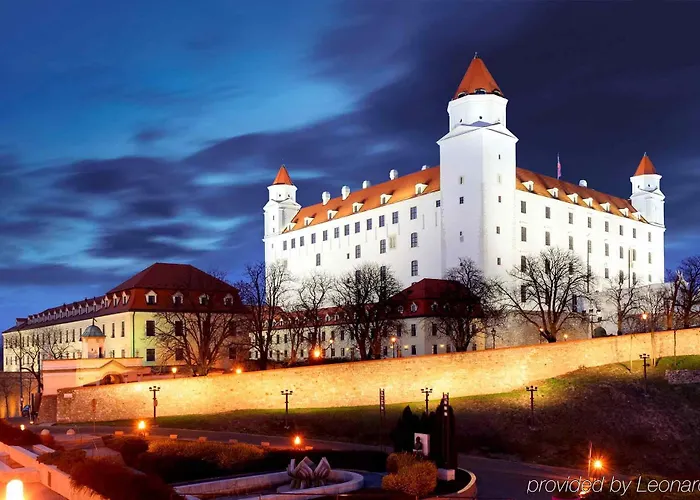 Ibis Centrum Hotel 3*