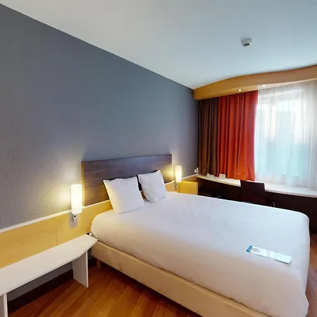 Ibis Centrum Hotel