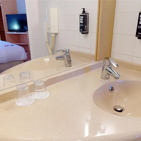 Ibis Centrum Hotel 3*